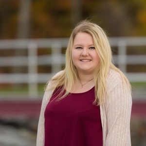 Meet your Posher, Laura